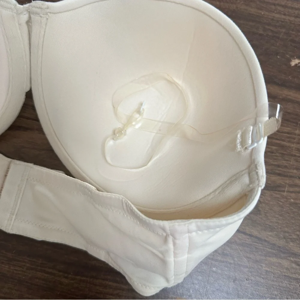Maidenform Bra: One Fabulous Fit Strapless Bra 7955, Clear straps, Cream, 36D
